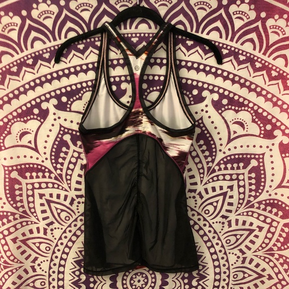 Lululemon Mesh Trim Tank - Picture 6 of 7